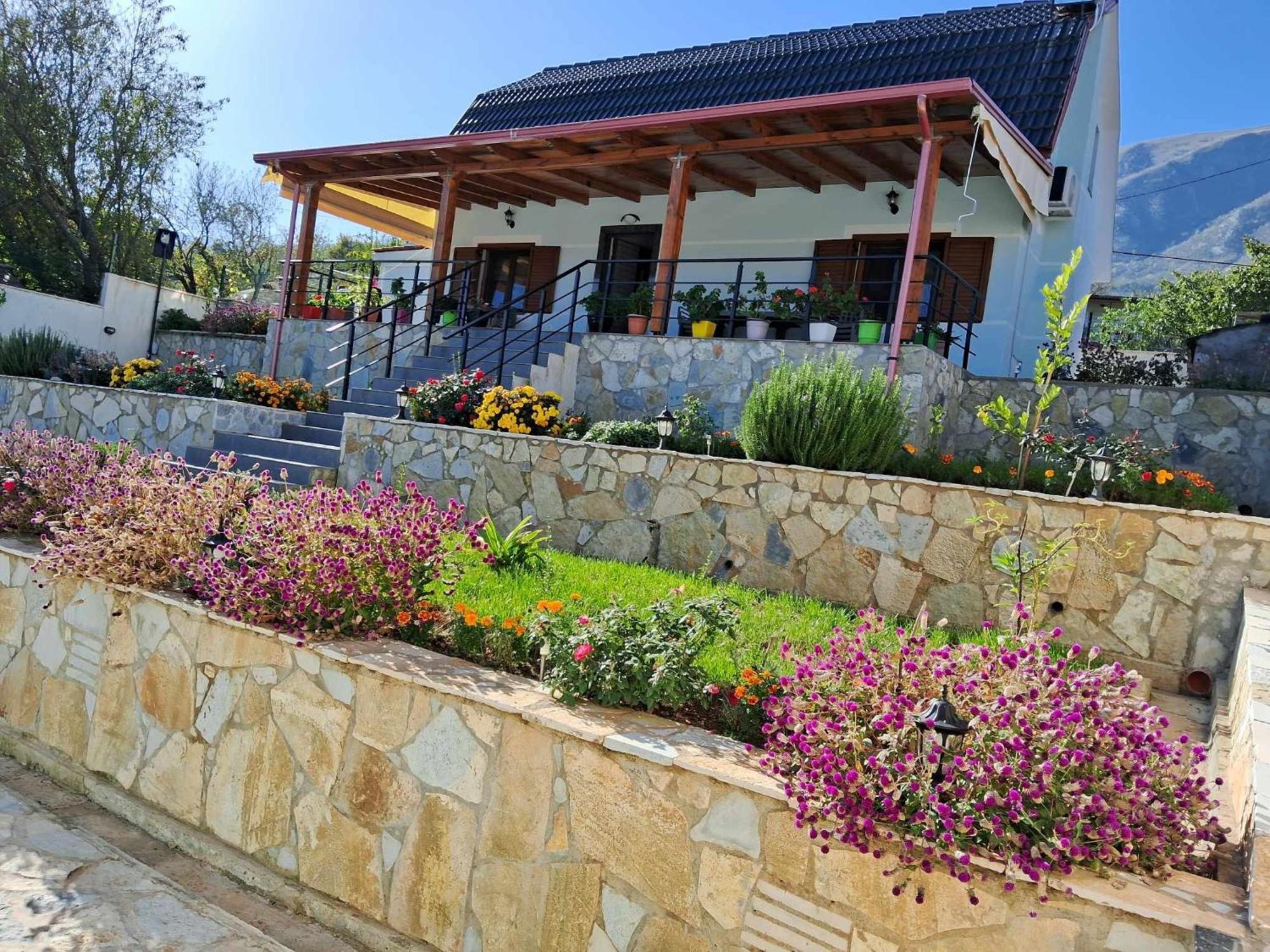 Villa Sana Rooms Përmet 外观 照片